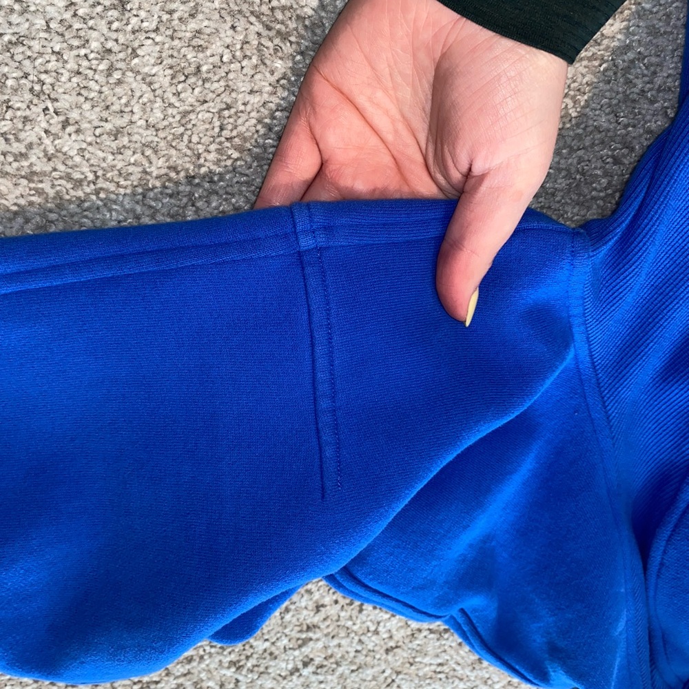 Lululemon Scuba Oversized Half-Zip Hoodie
Cerulean Blue - Picture 6 of 14